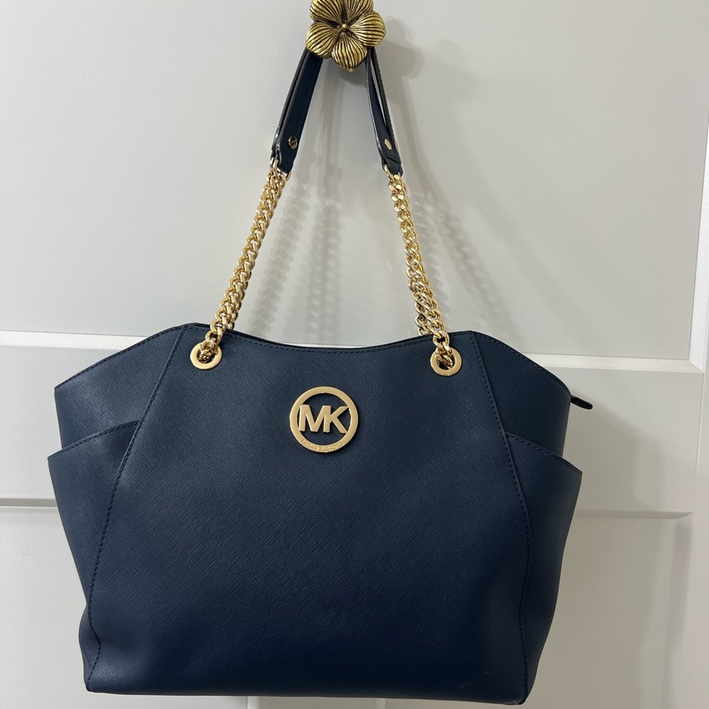 Michael Kors Jet Set Travel Large Chain Saffiano Shoulder Tote, Navy